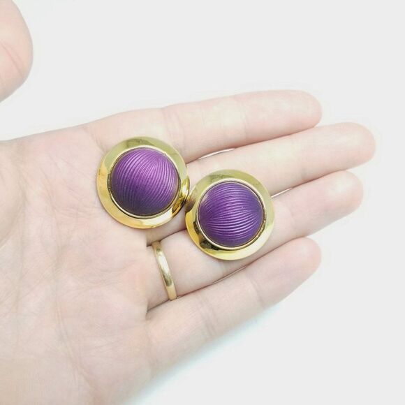 Vintage Purple and Gold Tone Dome Stud Earrings, Retro 80s Style, Estate - Picture 3 of 5